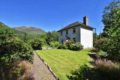 Melville House - The Old Postmaster