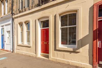 Victorian Main Door Flat, Edinburgh
