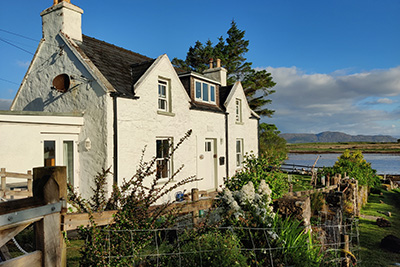 Oystercatchers Holiday Cottage, Breakish