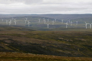 Visualisation of the wind farm from the summit of Geal Charn Mor