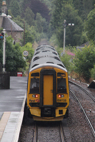 scotrail train 96tommy