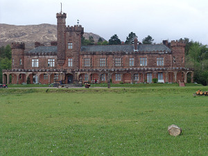 Kinloch Castle (photo: GOC53)