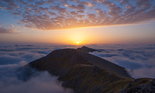 What a view to wake up to! Sunrise from Gleouraich